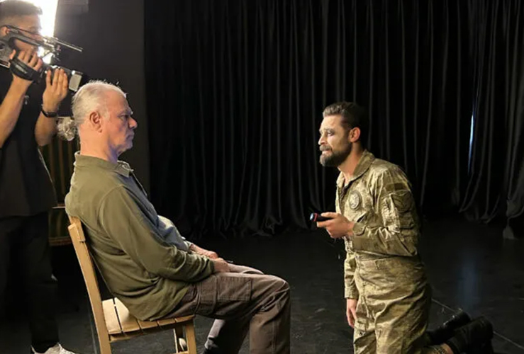 Oyunculuk kursu sahne uygulamaları - tiyatro eğitimi sırasında sahne çalışması