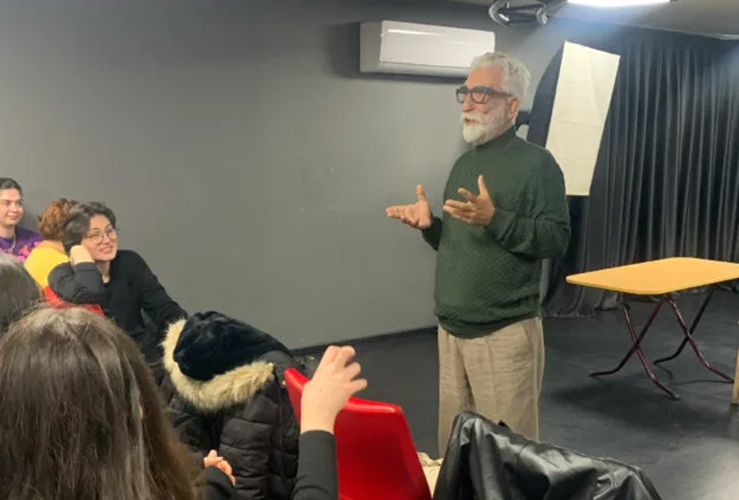 Kamera önü oyunculuk eğitimi - profesyonel oyunculuk kursu uygulamalı ders